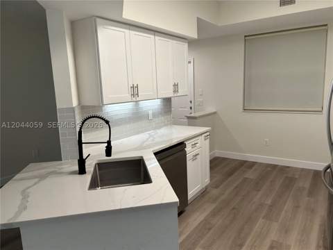3225 NE 184th St 10106, Aventura FL - photo 13 of 28