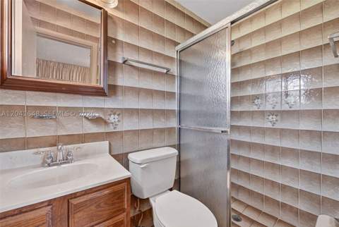 2915 NW 206th St, Miami Gardens FL - photo 10 of 26