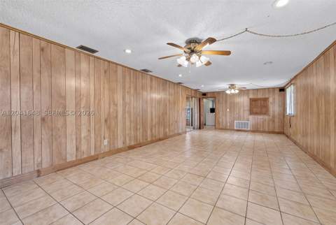 2915 NW 206th St, Miami Gardens FL - photo 15 of 26