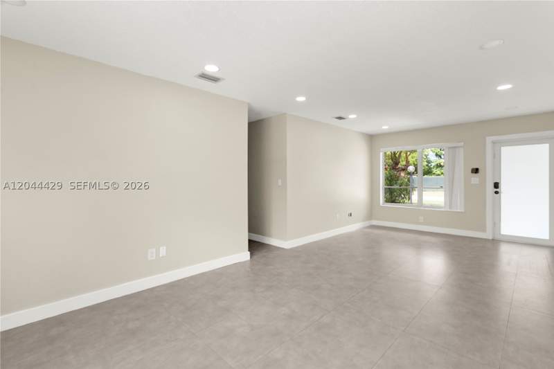 3 bedroom SingleFamilyResidence at 29925 SW 168th Ct, Busch Gardens South, Homestead — photo 5