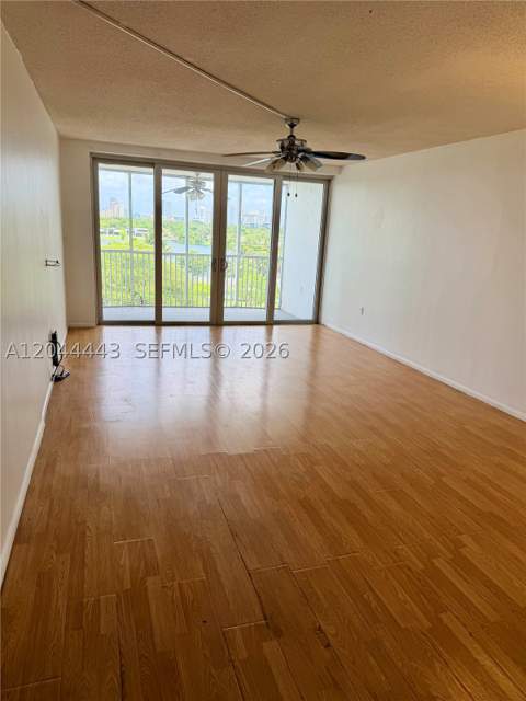 1780 NE 191st St 704-2, Miami FL - photo 7 of 20