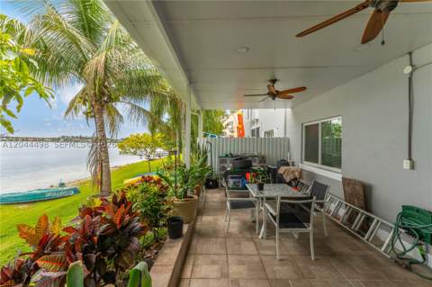 12427 NW 7th Ln, Miami FL - photo 19 of 41