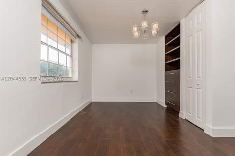 5132 NW 106th Ave, Doral FL - photo 16 of 35