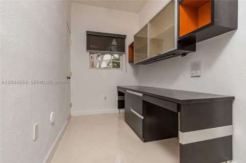 5132 NW 106th Ave, Doral FL - photo 21 of 35