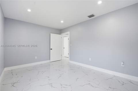 12475 NW 10th Ave, North Miami FL - photo 14 of 47