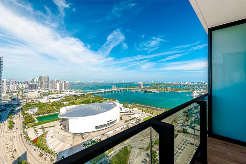 1 bedroom Condominium at 398 NE 5th St 2904, Map Of Miami Dade Co. FL., Miami — photo 1