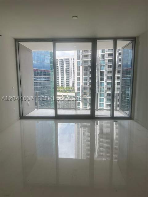 300 Biscayne Blvd Way 1909, Miami FL - photo 17 of 39