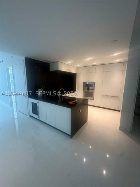 300 Biscayne Blvd Way 1909, Miami FL - photo 19 of 39