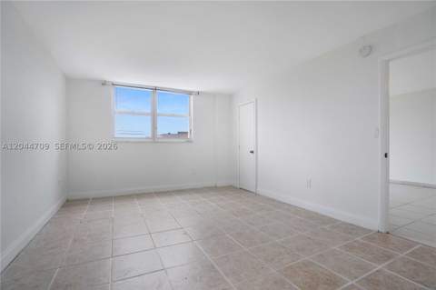 6900 Bay Dr 3H, Miami Beach FL - photo 14 of 34