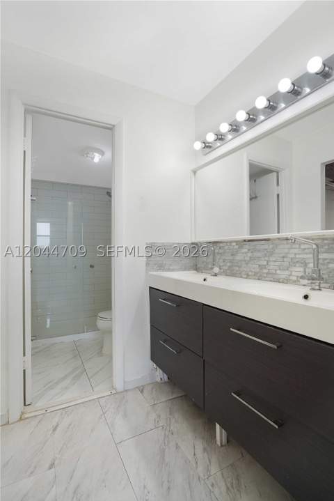 6900 Bay Dr 3H, Miami Beach FL - photo 17 of 34