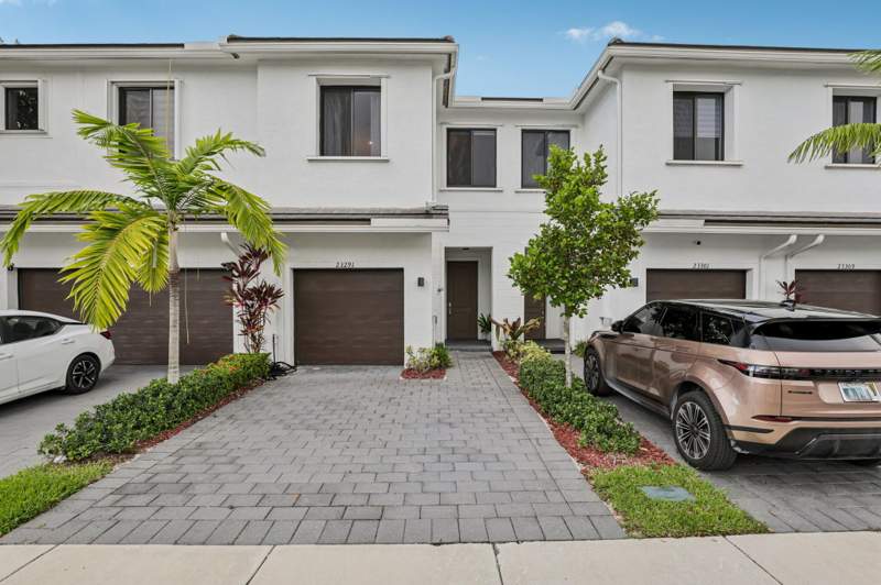 3 bedroom Townhouse at 23291 SW 110th Court, Mc Residential, Homestead — photo 2