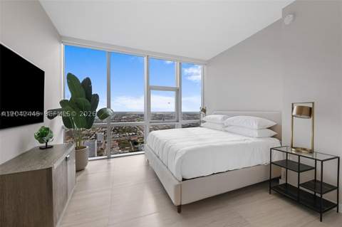 851 NE 1st Ave 4912, Miami FL - photo 14 of 50
