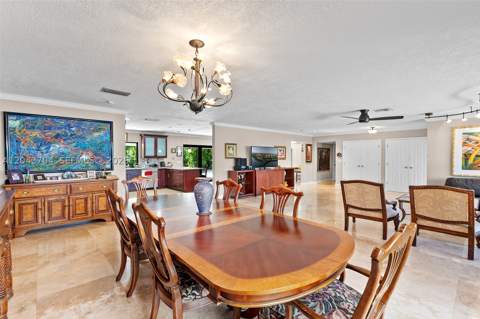 7430 SW 142nd Ter, Palmetto Bay FL - photo 10 of 43