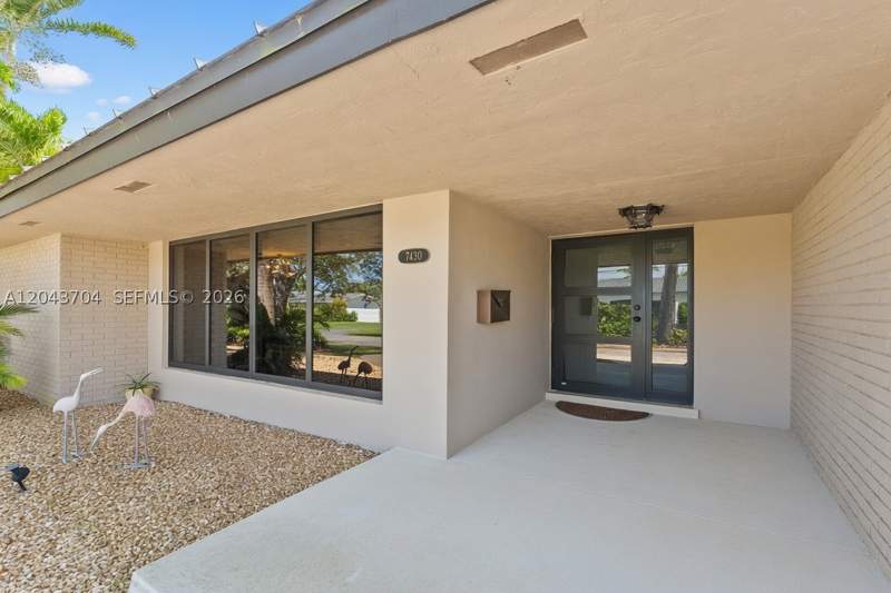 4 bedroom SingleFamilyResidence at 7430 SW 142nd Ter, Tanglewood Estates Sec 2, Palmetto Bay — photo 3