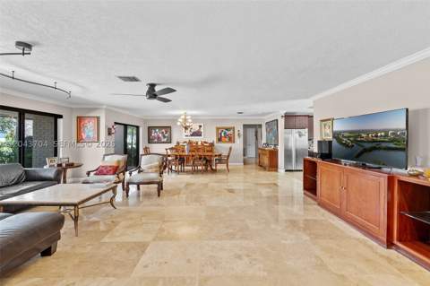 7430 SW 142nd Ter, Palmetto Bay FL - photo 8 of 43