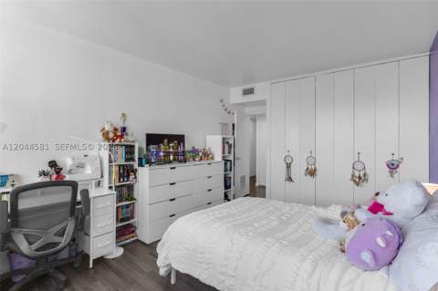 7441 Wayne Ave 10H, Miami Beach FL - photo 16 of 38