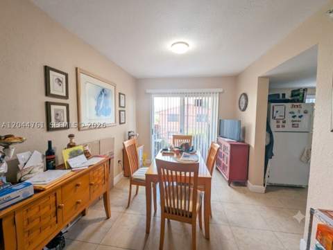 21 E 3rd St 205, Hialeah FL - photo 10 of 15