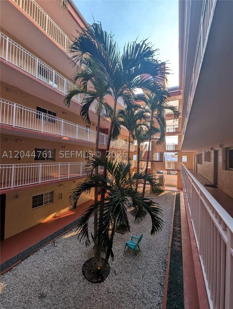 2 bedroom Condominium at 21 E 3rd St 205, Sunshine Condo, Hialeah — photo 5