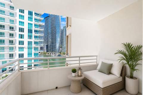 888 Brickell Key Dr 1002, Miami FL - photo 17 of 25