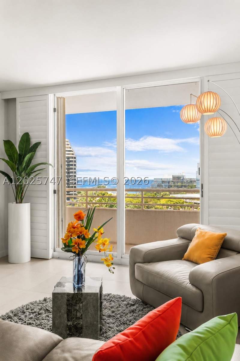 1 bedroom Condominium at 888 Brickell Key Dr 1002, One Tequesta Point Condo, Miami — photo 4