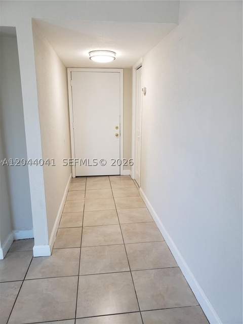 4550 W 16th Ave 301, Hialeah FL - photo 20 of 31
