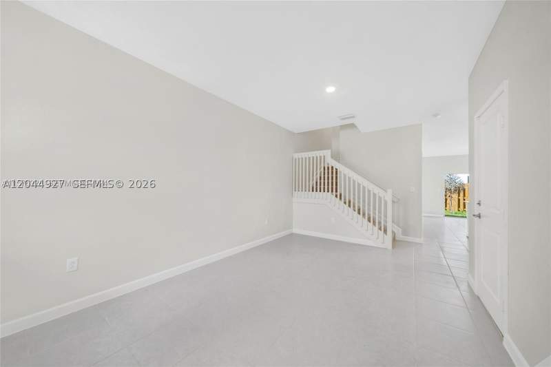 3 bedroom Townhouse at 12942 NW 23rd Pl, Golf Park Sec 1, Miami — photo 5