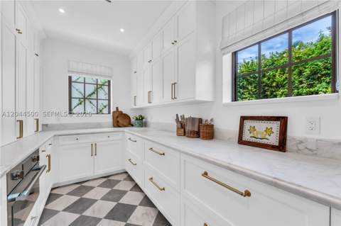 5730 SW 49th St, South Miami FL - photo 11 of 27