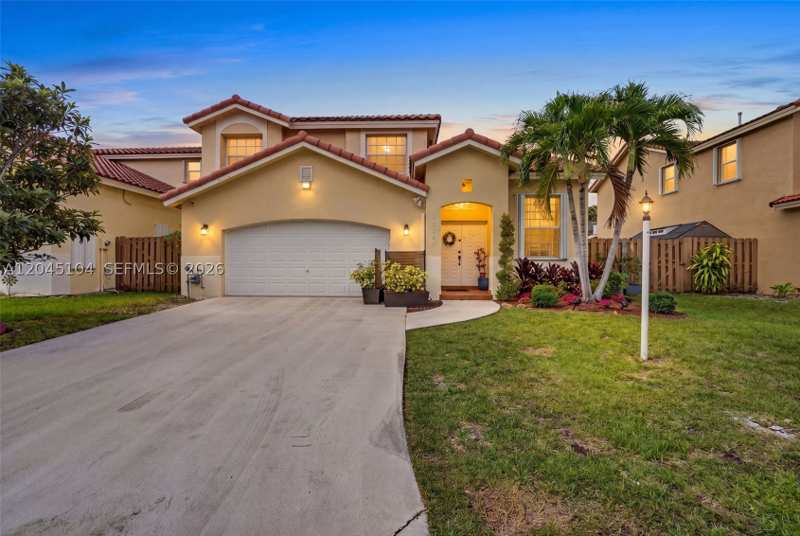 4 bedroom SingleFamilyResidence at 15602 SW 109th Ter, Secasa Homes, Miami — photo 1