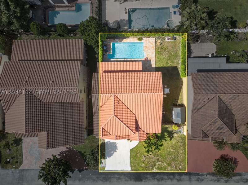 4 bedroom SingleFamilyResidence at 15602 SW 109th Ter, Secasa Homes, Miami — photo 5