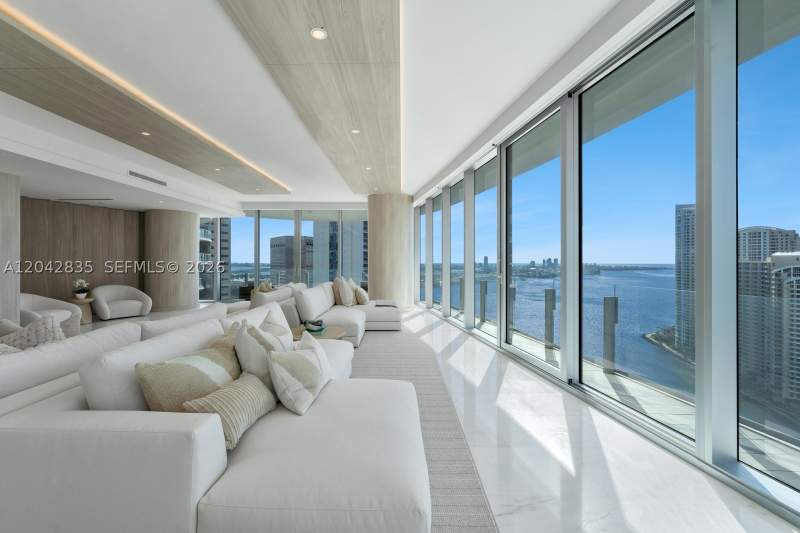 5 bedroom Condominium at 300 Biscayne Boulevard Way 2701, Aston Martin Residences, Miami — photo 3