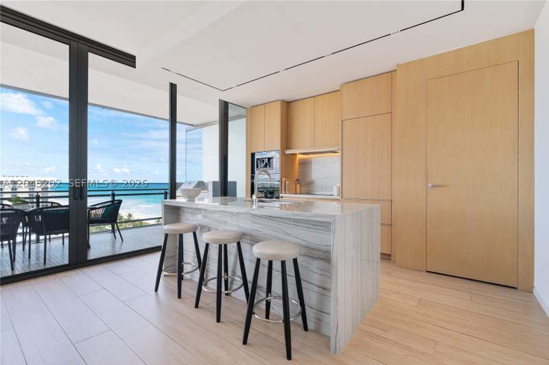 1 bedroom Condominium at 8701 Collins Ave 1103, 8701 Collins Ave Condo, Miami Beach — photo 5