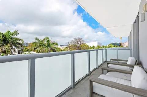 220 21st St 401, Miami Beach FL - photo 19 of 38