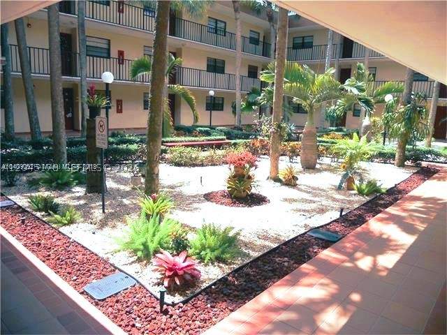 1 bedroom Condominium at 10845 SW 112th Ave 211, Gardens Of Kendall So Con, Miami — photo 2