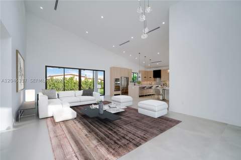 4321 SW 99th Ave, Miami FL - photo 7 of 42