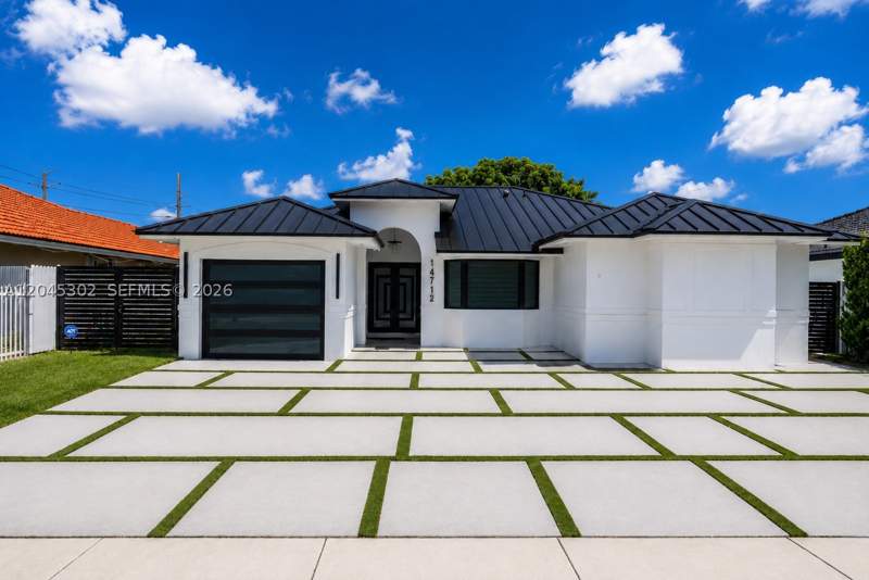 3 bedroom SingleFamilyResidence at 14712 SW 176th Ter, Kendall Family Estates Ph, Miami — photo 3
