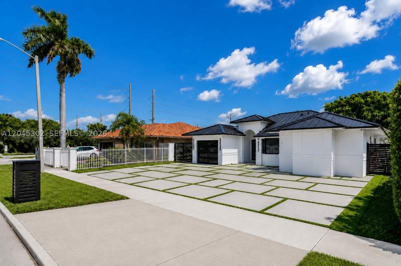 3 bedroom SingleFamilyResidence at 14712 SW 176th Ter, Kendall Family Estates Ph, Miami — photo 5