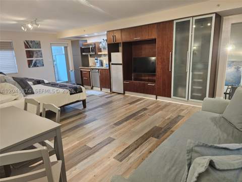 1024 Ocean Dr A305, Miami Beach FL - photo 15 of 23