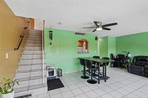 1300 W 53rd St 25, Hialeah FL - photo 10 of 28