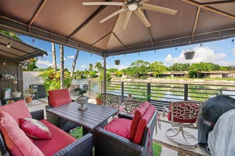 13776 Kendale Lakes Dr, Miami FL - photo 19 of 33