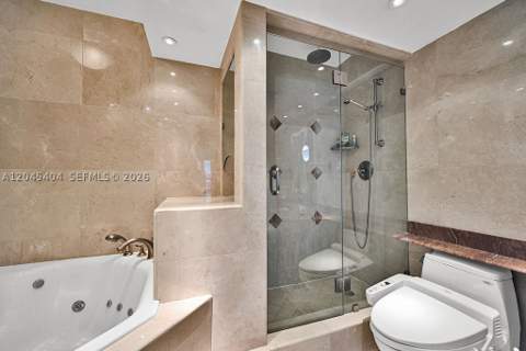 5225 Collins Ave 1117, Miami Beach FL - photo 15 of 35