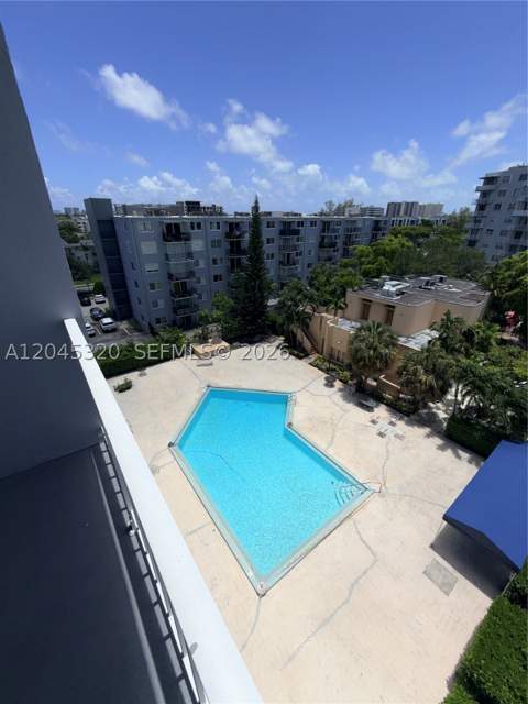 1470 NE 125th Ter 412, North Miami FL - photo 17 of 17