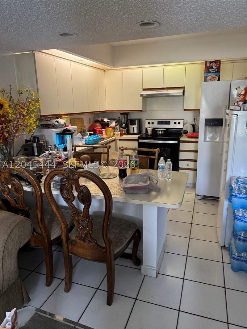 3 bedroom Condominium at 8820 SW 132nd Pl 405D-S, Calusa Club Vilg Bldg D S, Miami — photo 4
