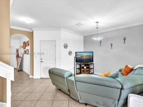 8887 SW 225th St, Cutler Bay FL - photo 10 of 64