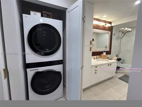 901 Brickell Key Blvd 702, Miami FL - photo 16 of 19