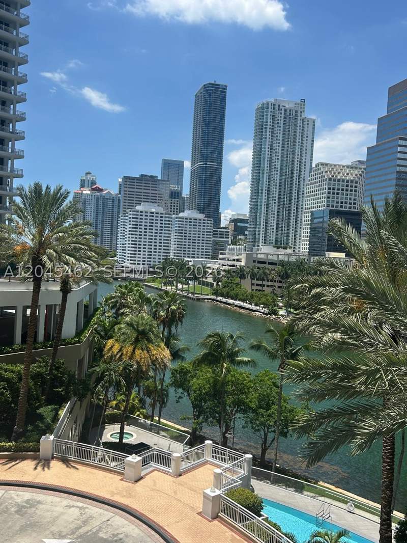 1 bedroom Condominium at 901 Brickell Key Blvd 702, Carbonell Condo, Miami — photo 3