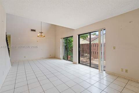 6233 NW 170th Ter, Miami FL - photo 14 of 44