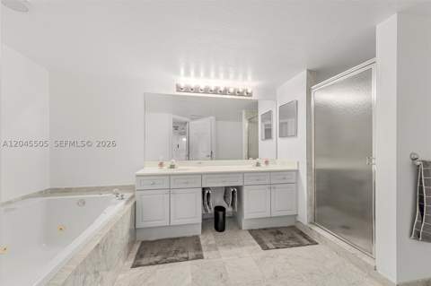 17275 Collins Ave 804, Sunny Isles Beach FL - photo 14 of 22