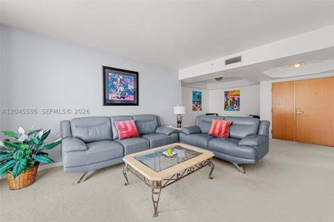 17275 Collins Ave 804, Sunny Isles Beach FL - photo 6 of 22