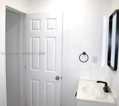 9760 SW 184th St 12D, Cutler Bay FL - photo 9 of 22