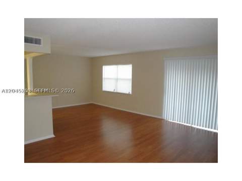 18111 NW 68th Ave I208, Hialeah FL - photo 9 of 9